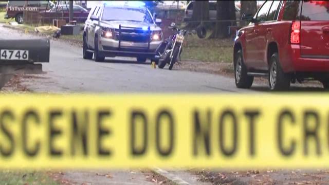 Suspect dead after two police officers shot in Forest Park | 11alive.com