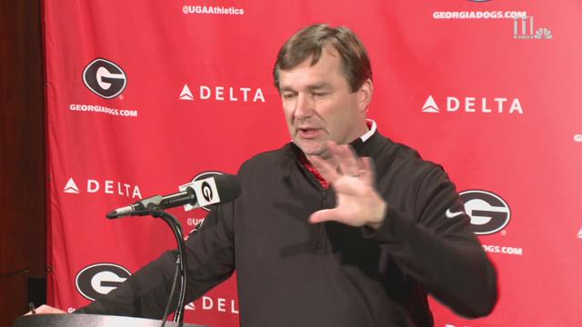 When does early signing period start? When does early signing period start?